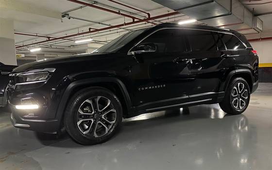 JEEP COMMANDER 1.3 T270 TURBO FLEX LIMITED AT6 JEEP COMMANDER 1.3 T270 TURBO FLEX LIMITED AT6